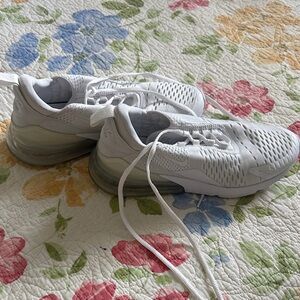 Nike Women's White Mesh Air-Cushioned Sneakers